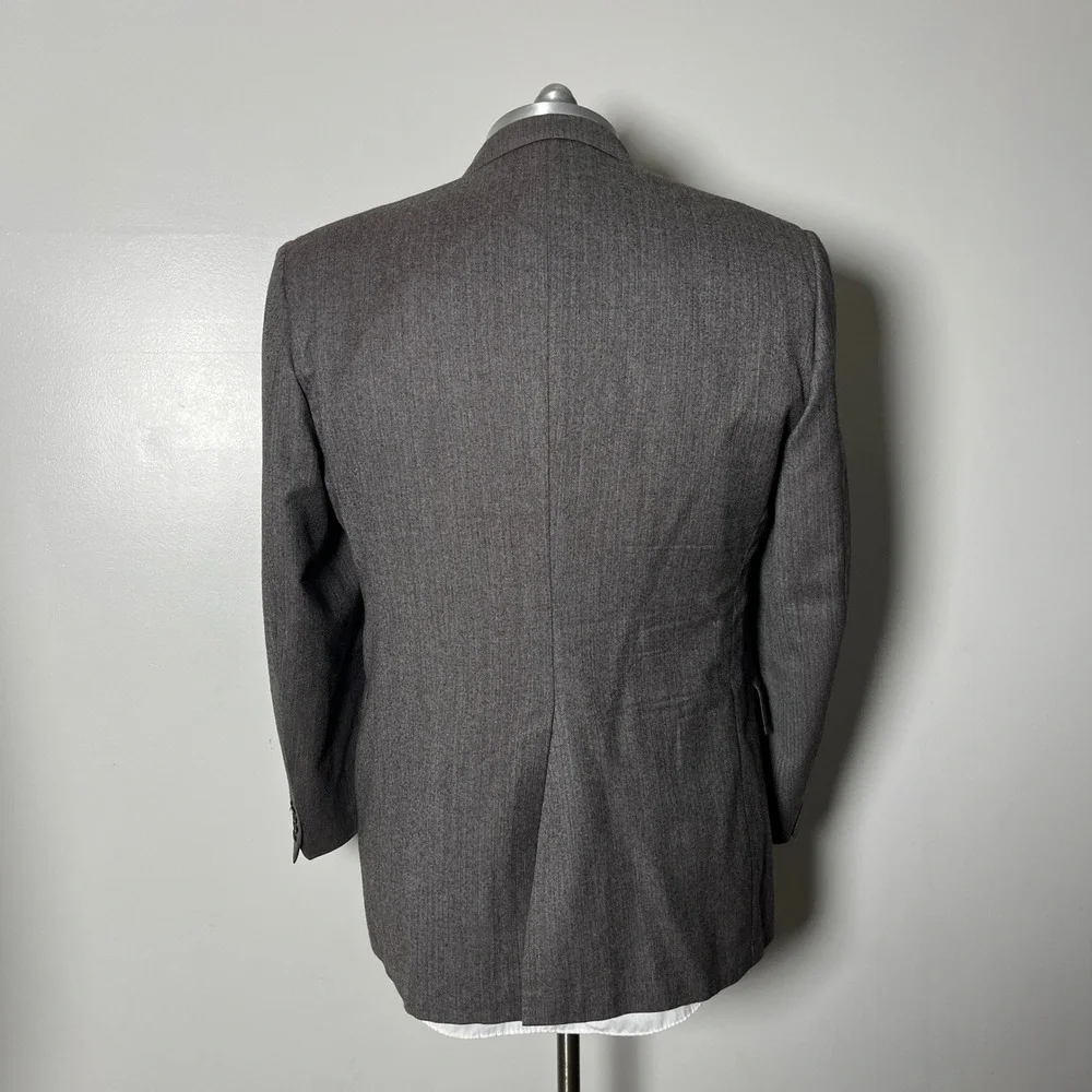 Christian Brooks Suit Mens 44R 37W Grey Herringbone Wool Blend Vintage 2-Button